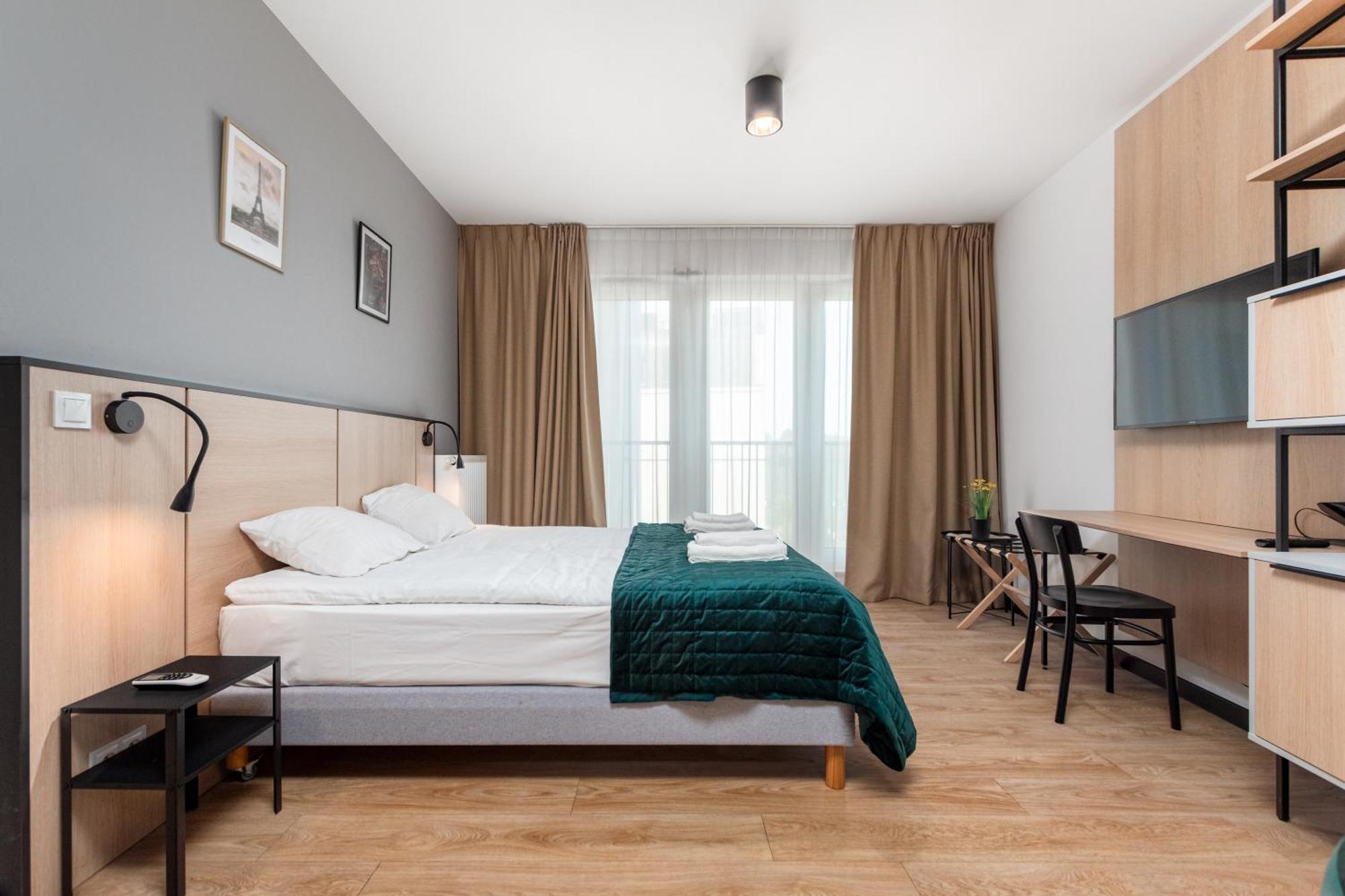 Zamoyskiego 37 By Homeprime Varşovia Exterior foto