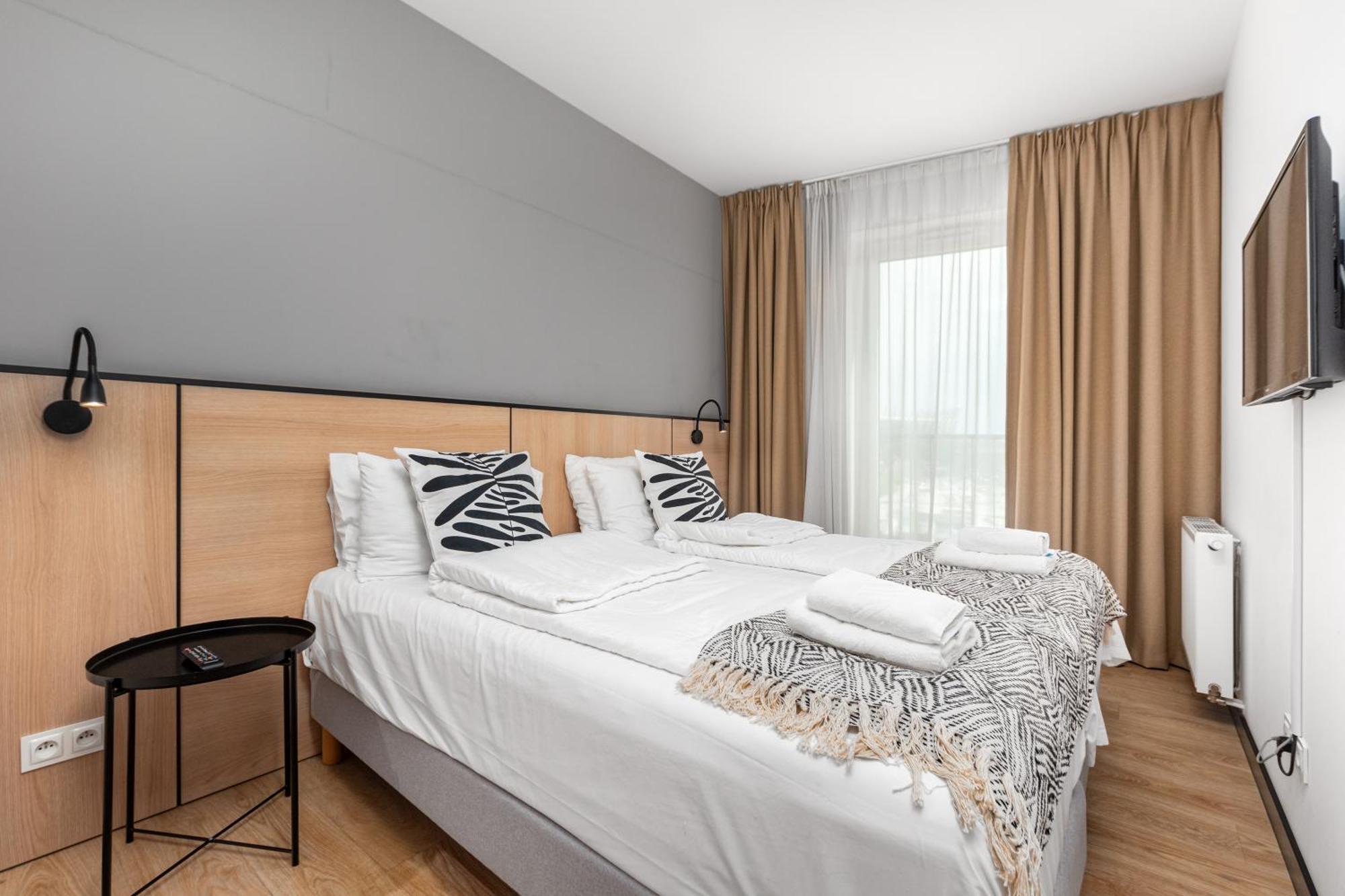 Zamoyskiego 37 By Homeprime Varşovia Exterior foto