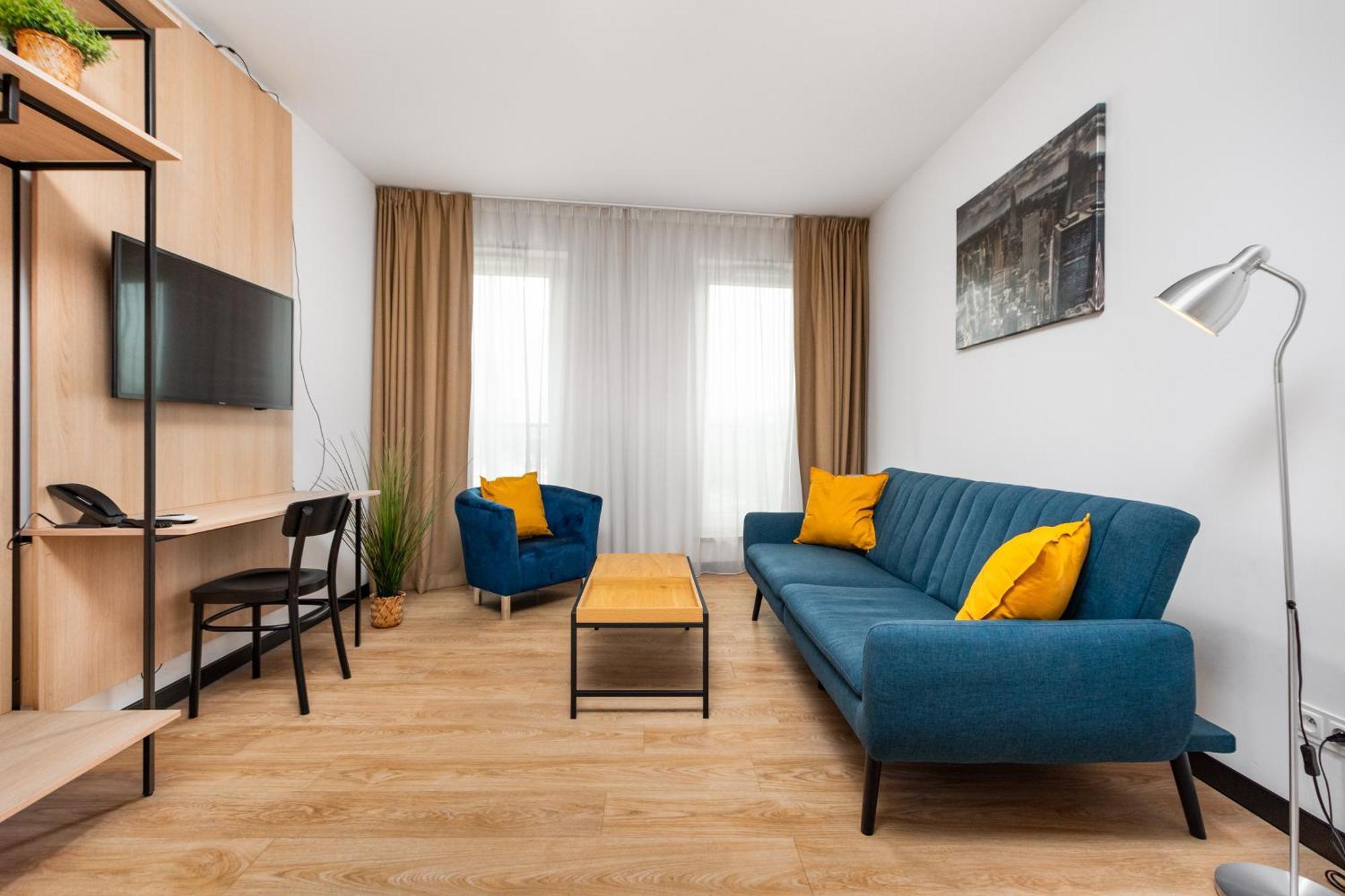 Zamoyskiego 37 By Homeprime Varşovia Exterior foto